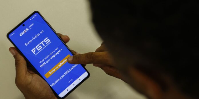 Desenrola Brasil: início do uso do FGTS para quitação de dívidas ocorre nesta segunda-feira