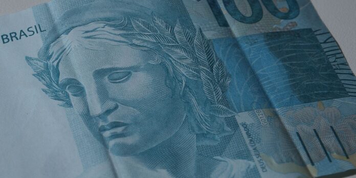 Desenrola 2.0: saiba como utilizar o FGTS para a quitação de dívidas