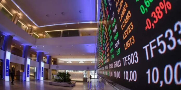 Bolsa registra queda superior a 2% e alcança menor patamar desde o final de março