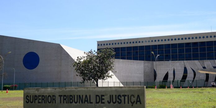 STJ inicia investigação sobre uso de IA para fraudes em processos judiciais