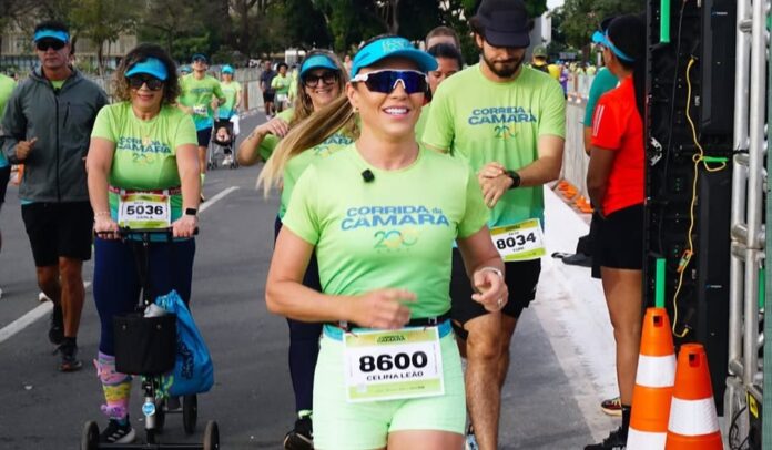Celina Leão participa da corrida dos 200 anos da Câmara e destaca servidores