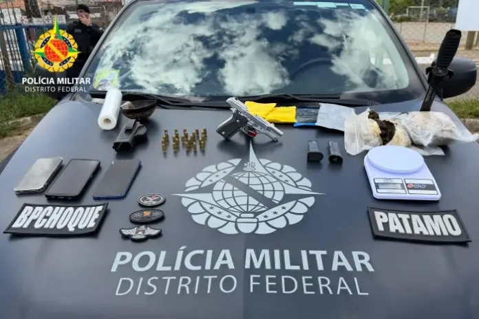 PMDF apreende pistola, munições e drogas com criminosos na Cava de Baixo, em São Sebastião