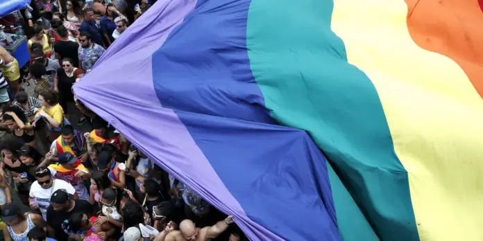 Processos por discriminação contra a população LGBTQIAPN+ aumentam três vezes