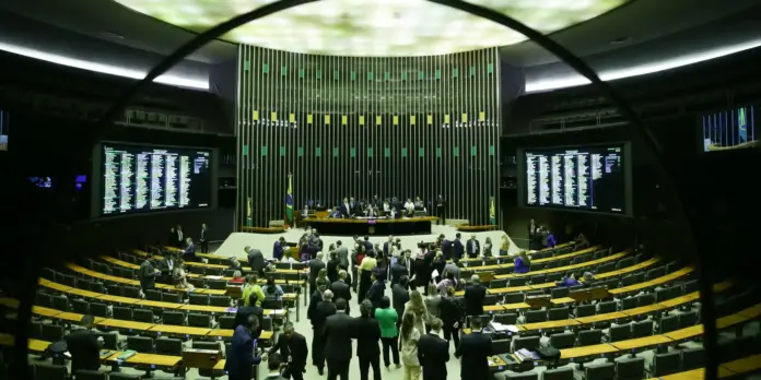 Próximos passos do projeto de redução da maioridade penal são explicados