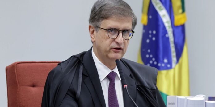 PGR se posiciona contra a revisão da condenação de Bolsonaro