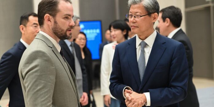 Brasil inaugura posto tributário na China para fortalecer comércio