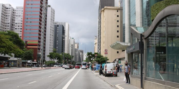 FGV: queda de gasolina, etanol e café contribui para redução de 0,5% no IGP-M em junho