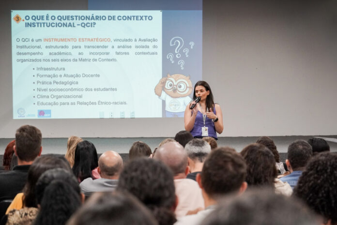 Prorrogação do questionário de avaliação da educação no DF