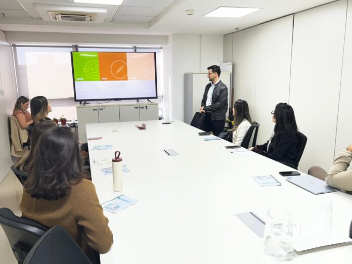 Programa Trilha do Gestor capacita lideranças na área da Saúde