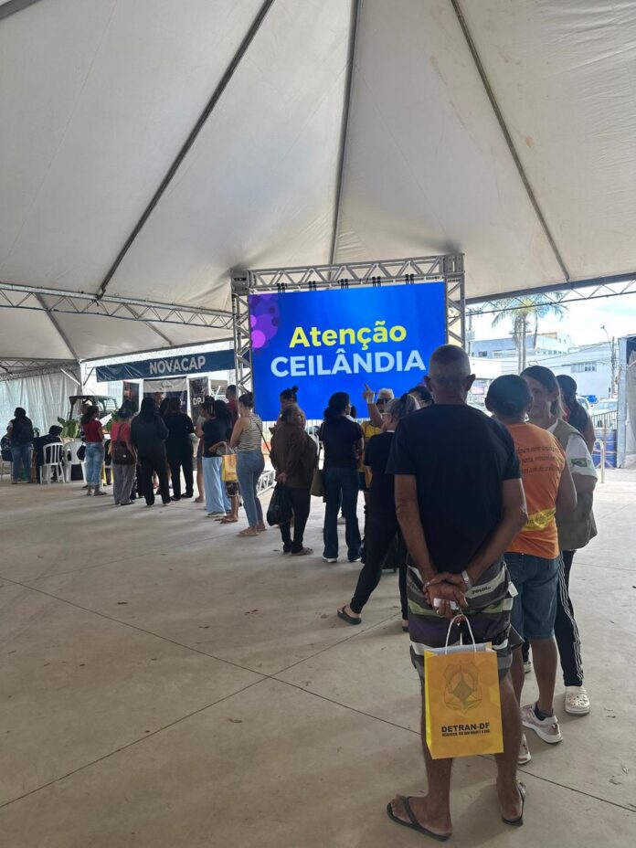 Mais de 14 mil atendimentos são realizados em uma semana do GDF na Sua Porta em Ceilândia