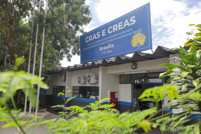 Unidades do Cras atenderam 205,3 mil famílias em 2025 com rede ampliada pelo GDF