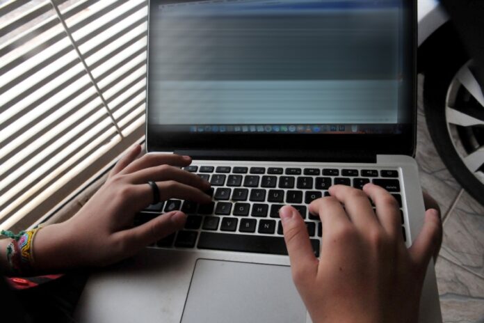 Detran-DF orienta sobre fraudes em sites falsos para quitação de débitos veiculares