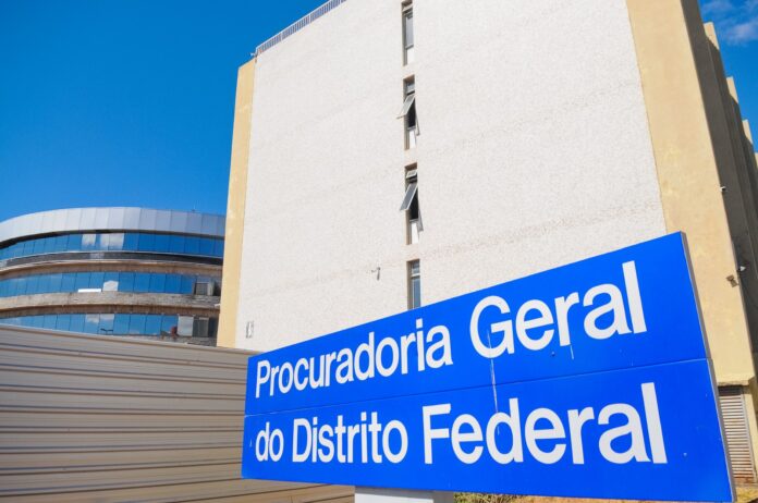 PGDF assume representação do Distrito Federal em ação judicial contra o BRB