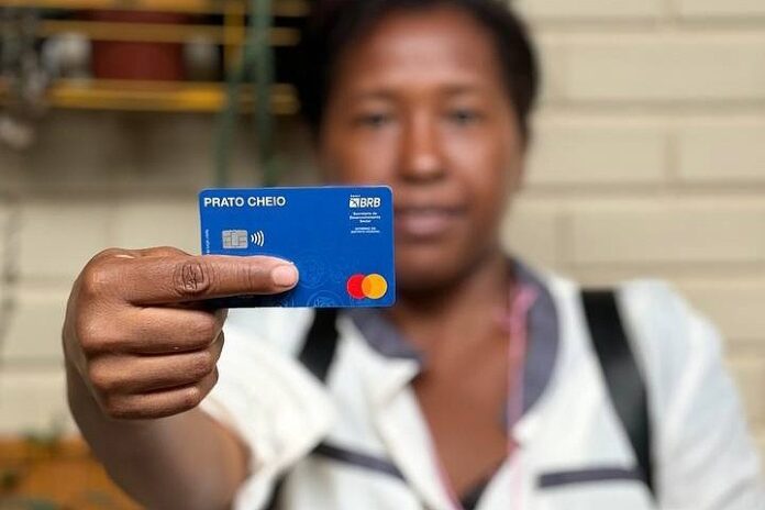 Cartão Prato Cheio de julho beneficia mais 8,9 mil famílias
