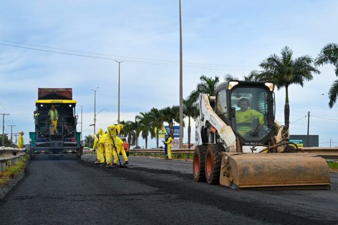 Obras na GO-060 interditam trecho no sentido Trindade