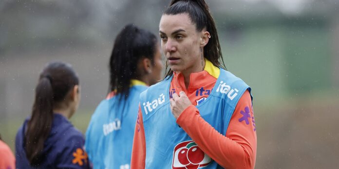 Cruzeiro feminino enfrenta sete desfalques por lesões no ligamento cruzado anterior