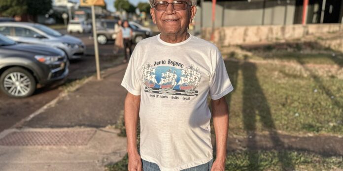 Torcedor da seleção há 20 Copas, Seu Simão, de 91 anos, confia na conquista do hexacampeonato