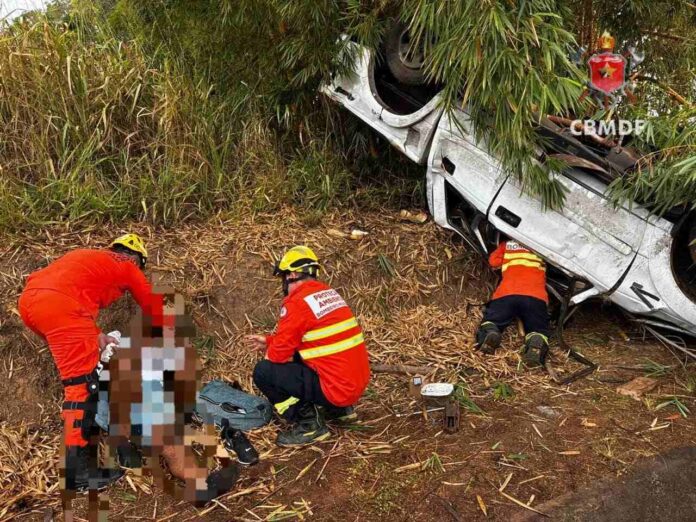 Motorista recebeu atendimento no local