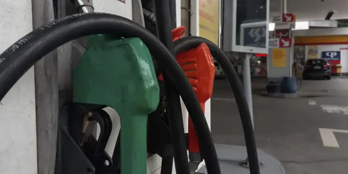 Gasolina com 32% de etanol deve ter redução de R$ 0,03 no preço