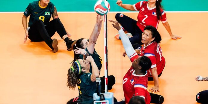 Seleções do Brasil buscam classificação nas oitavas de final do Mundial de vôlei sentado invictas