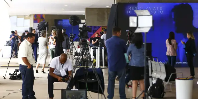 Fórum solicita compromisso de candidatos com a comunicação democrática