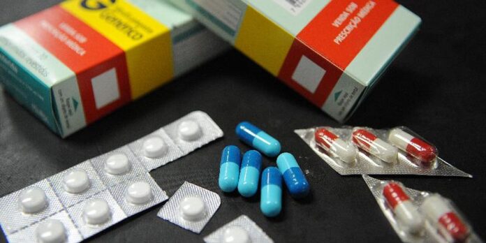 Variação de preços de medicamentos em farmácias de SP pode ultrapassar 2.400%