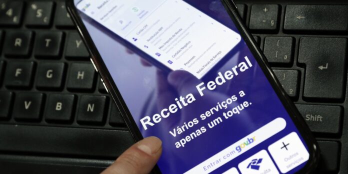 Pagamento do lote especial de restituição do IRPF tem início nesta quarta-feira