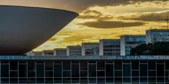 Congresso inicia recesso com projetos pendentes para o segundo semestre