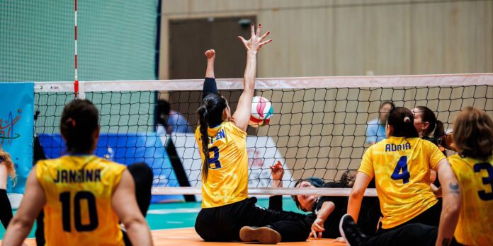 Brasil avança às quartas de final do Mundial de vôlei sentado nas categorias masculina e feminina