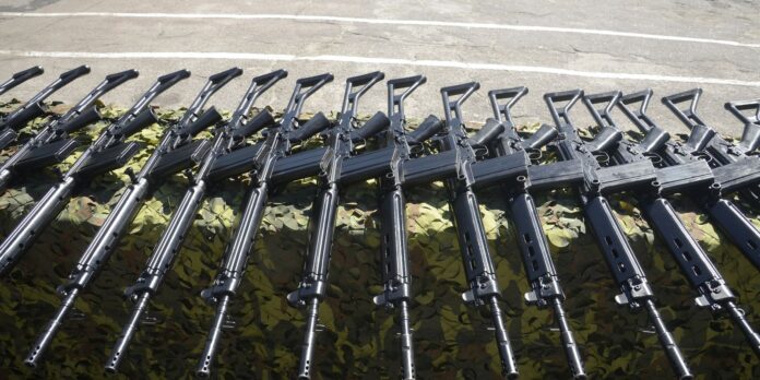 Forças de segurança do RJ devem realizar recadastramento de armas