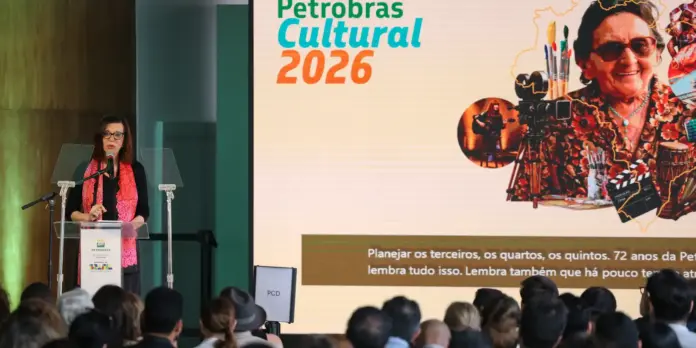 Gasolina deve seguir tendência internacional de queda