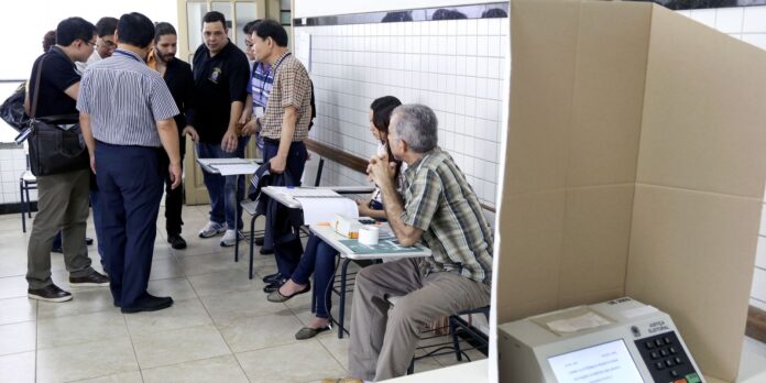 Justiça Eleitoral inicia convocação de mesários para as eleições de outubro