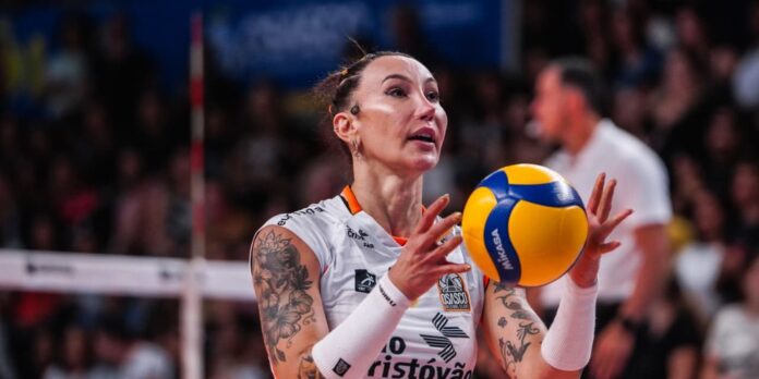 Nova norma da CBV afeta participação de Tifanny na Superliga de Vôlei