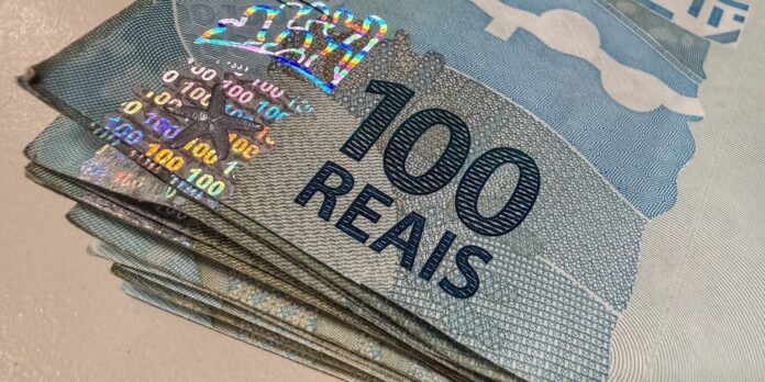 Brasileiros possuem mais de R$ 5,1 bilhões não reclamados em instituições financeiras