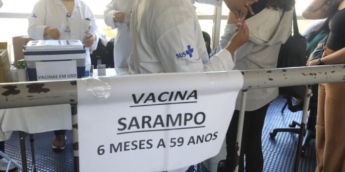 Mais de 795 mil doses de vacina contra o sarampo foram administradas em São Paulo