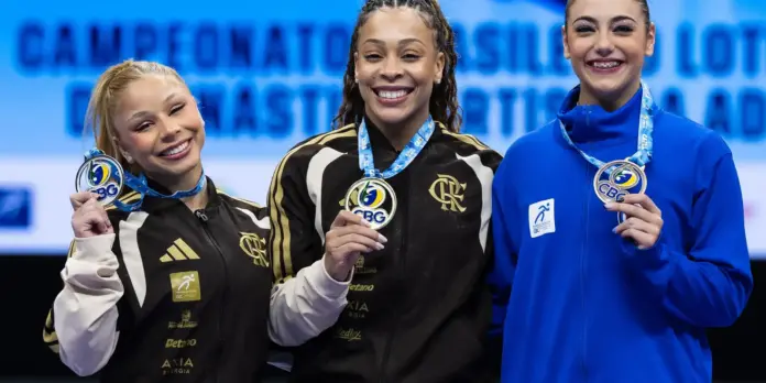 Lorrane Oliveira e Caio Souza ganham medalha de ouro no Campeonato Brasileiro de Ginástica