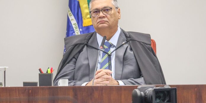 Dino anula decisão de Mendonça e autoriza publicação sobre Nossa Senhora