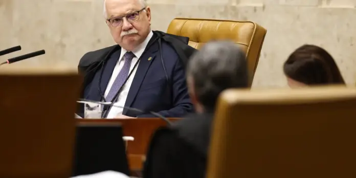 Fachin cancela sessão plenária prevista para esta quarta-feira em meio à crise