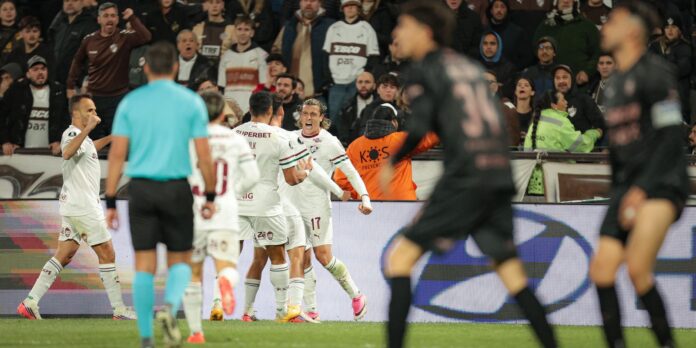 Fluminense garante classificação para as semifinais da Libertadores após partida difícil