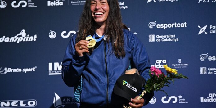 Ana Sátila conquista medalha de ouro na etapa da Copa do Mundo de canoagem slalom