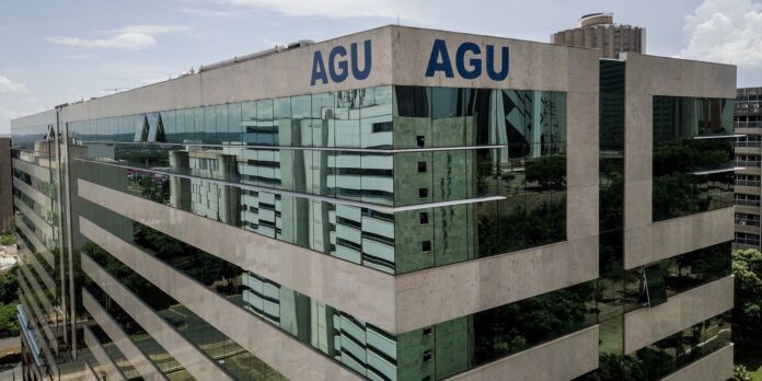 AGU afirma que decisão de Fachin restabelece ordem pública e administrativa