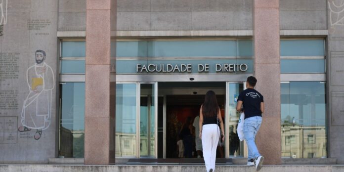 Local com maior número de eleitores brasileiros não é São Paulo nem Rio de Janeiro