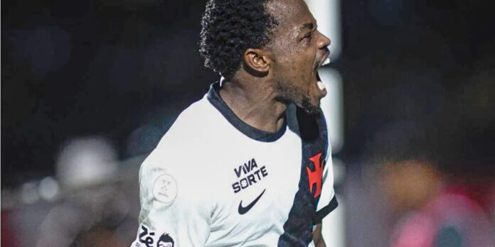 Vasco e Palmeiras avançam e se enfrentam na semi da Copa do Brasil