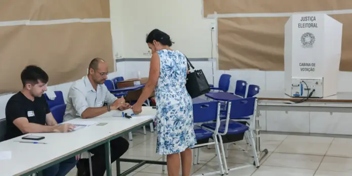 Movimento Vovó Vota promove conscientização cidadã para reduzir abstenção eleitoral