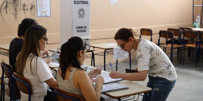Abstenção no primeiro turno em SP atinge 22,5%