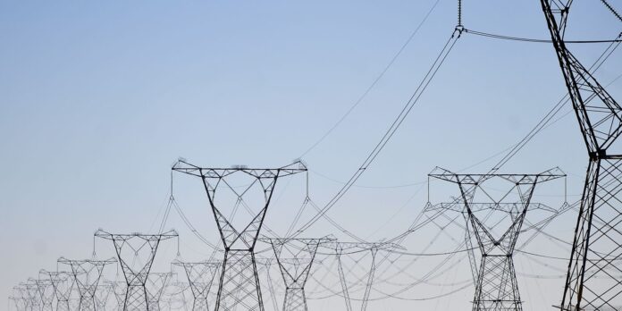 Distribuidoras se organizam para assegurar fornecimento de energia no dia da eleição