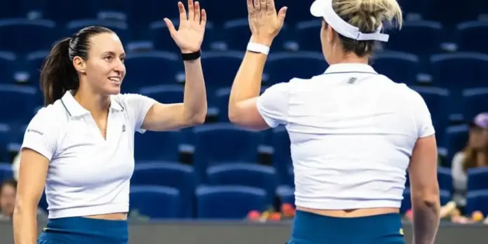 Dupla de Stefani supera campeãs olímpicas e avança para as semifinais em Pequim
