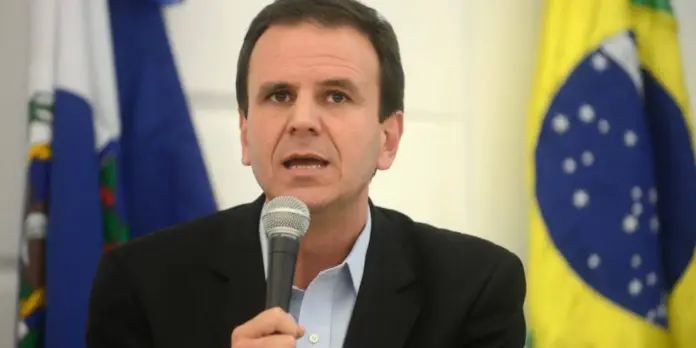 Paes renuncia à candidatura no Rio após negativa de recurso ao STF por Zanin