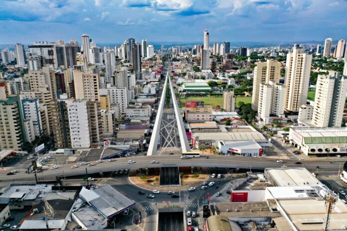 Goiânia completa 93 anos e governador ressalta investimentos na capital