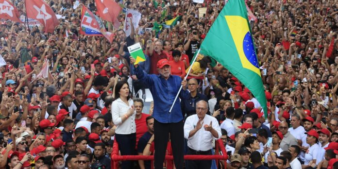 Posse de Lula está marcada para 5 de janeiro